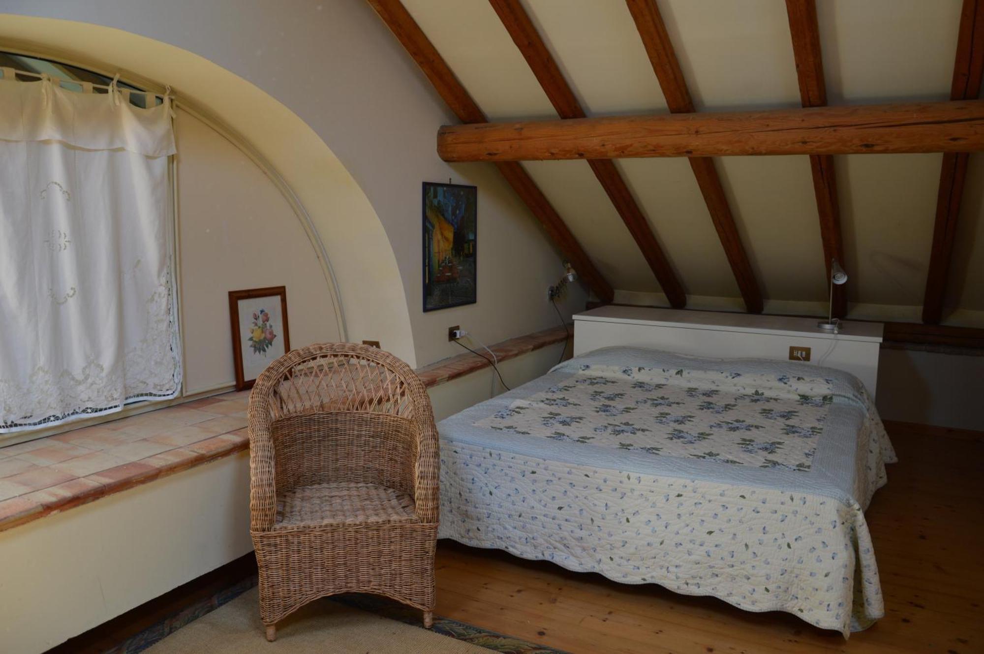 Relais De Charme - B&B Short Lets La Casa Di Francesca Sant'Agata Li Battiati Cameră foto